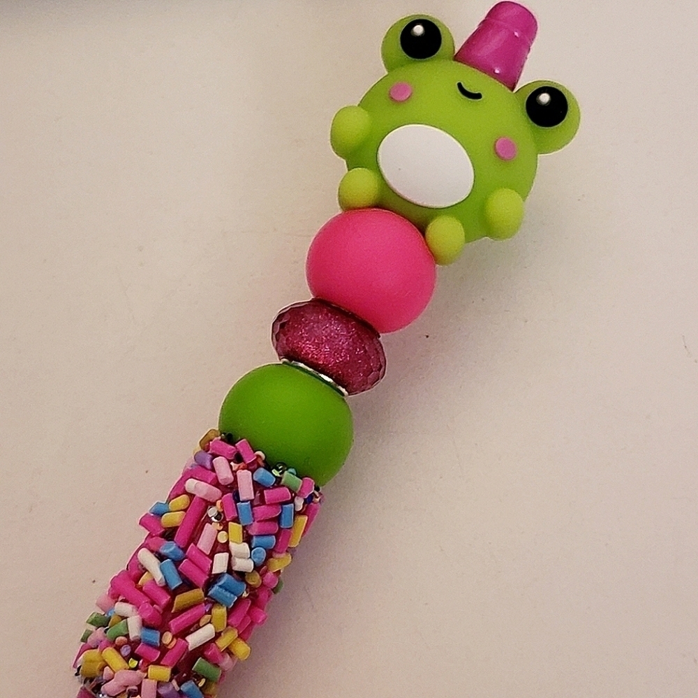 Handmade Kawaii Frog Confetti Sprinkles Beaded Silicone Focal Bead Pen